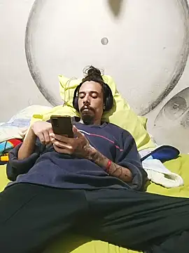 iirgastam3 online show from 12-05-25, 12:52