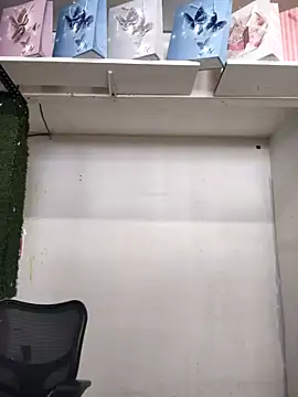 Mia Novikov online show from 03-01-25, 08:53