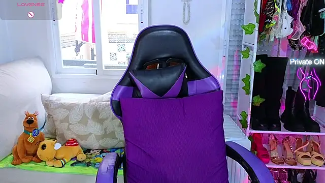 Tawny cox online show from 03-12-25, 02:23