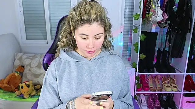 Tawny cox online show from 03-14-25, 06:42