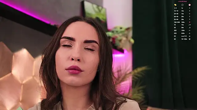 BabyYoda- online show from 03-10-26, 08:41