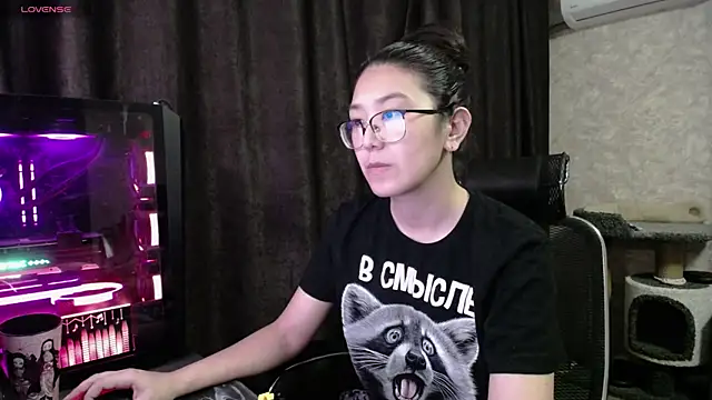 Snapshot of Brightssmiles chatting on 01-30-25, 06:35 Brightssmiles online show from 01-30-25, 06:35