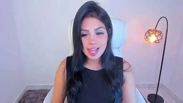 dominique21  online show from 01-27-25, 04:30