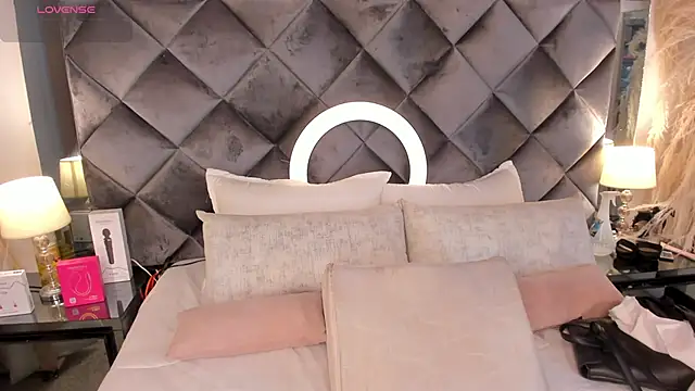 Snapshot of sofhiaa_adaams chatting on 11-20-25, 10:31 sofhiaa adaams online show from 11-20-25, 10:31