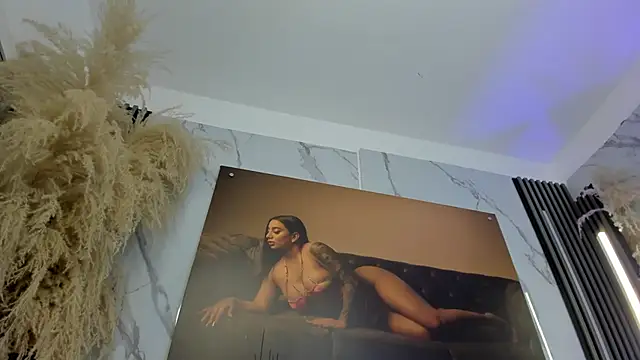 Snapshot of sofhiaa_adaams chatting on 12-02-25, 10:05 sofhiaa adaams online show from 12-02-25, 10:05