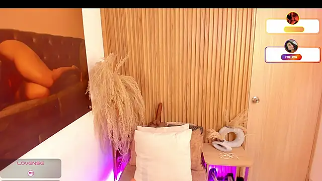 sofhiaa adaams online show from 02-23-26, 10:40