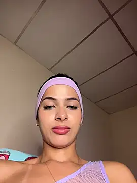 violetta-brown1 online show from 03-05-26, 03:02