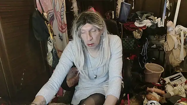 Ombeline1 online show from 01-11-26, 07:24