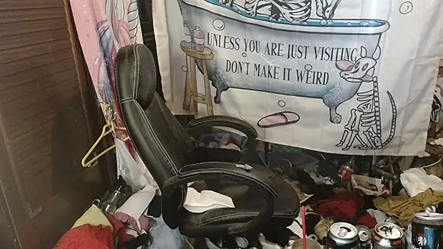 Ombeline1 online show from 02-06-26, 09:12