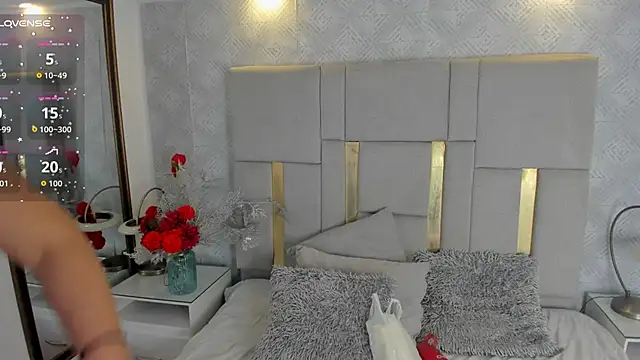 Camilaa Sanchez  online show from 02-24-26, 12:36