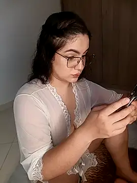 Lia Hurley online show from 02-23-26, 01:52