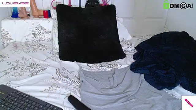 Hot Candy  online show from 01-09-25, 04:39