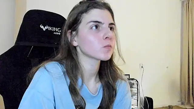 Snapshot of emmamurrr chatting on 10-30-25, 05:57 emmamurrr online show from 10-30-25, 05:57