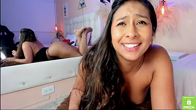 Snapshot of AmelyaMann chatting on 03-09-25, 03:49 AmelyaMann online show from 03-09-25, 03:49