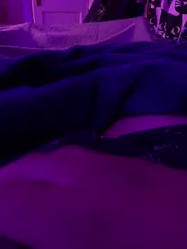 Ghotsniper666 online show from 10-17-25, 05:32