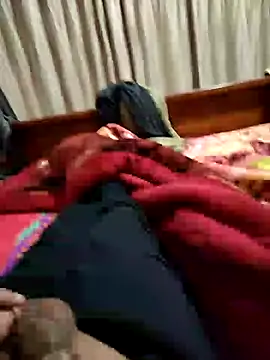 Nuttysub online show from 12-27-24, 10:23