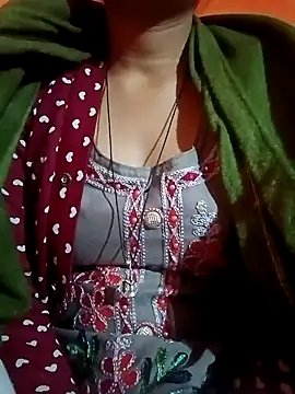 Snapshot of Mangla_Bhabhi chatting on 12-25-24, 09:54 Mangla Bhabhi online show from 12-25-24, 09:54