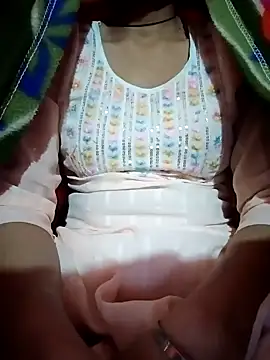 Snapshot of Mangla_Bhabhi chatting on 02-23-25, 05:07 Mangla Bhabhi online show from 02-23-25, 05:07