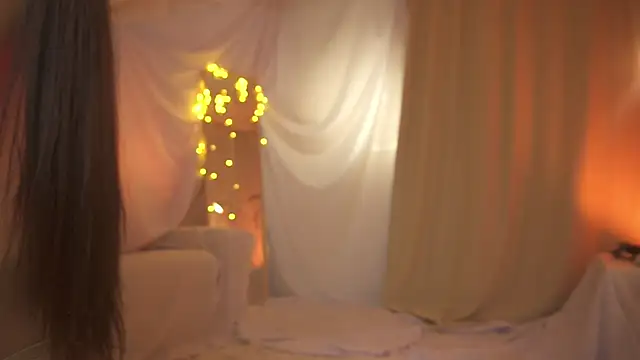 Snapshot of arizonasunrise chatting on 03-12-25, 10:39 arizonasunrise online show from 03-12-25, 10:39