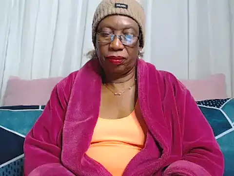 Snapshot of Freakyassnwildx chatting on 05-20-26, 11:27 Freakyassnwildx online show from 05-20-26, 11:27