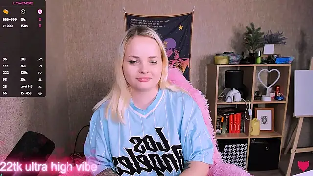 flower sarah  online show from 02-09-25, 03:34