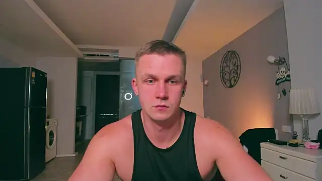 Samuel Andrew online show from 10-17-25, 01:53