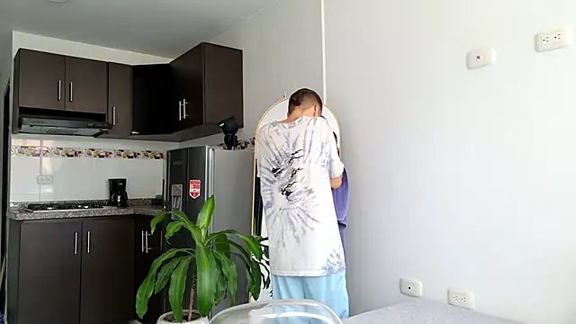 Snapshot of grey___27 chatting on 02-09-25, 06:05 grey 27 online show from 02-09-25, 06:05