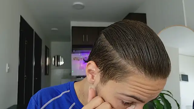 Snapshot of grey___27 chatting on 03-07-25, 11:29 grey 27 online show from 03-07-25, 11:29