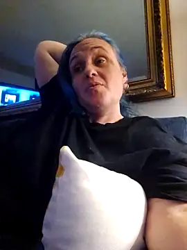 Snapshot of stellaquinn1775 chatting on 09-16-25, 02:45 stellaquinn1775 online show from 09-16-25, 02:45