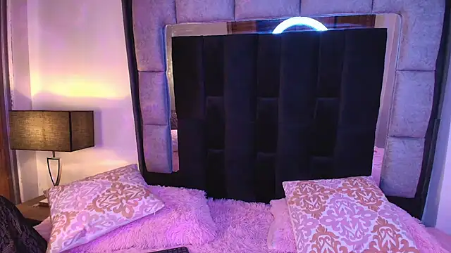 Snapshot of Bonnie_vega chatting on 01-25-25, 12:48 Bonnie vega online show from 01-25-25, 12:48