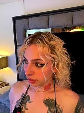 Snapshot of Bonnie_vega chatting on 09-14-25, 08:41 Bonnie vega online show from 09-14-25, 08:41