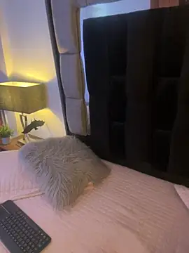 Snapshot of Bonnie_vega chatting on 10-30-25, 08:31 Bonnie vega online show from 10-30-25, 08:31