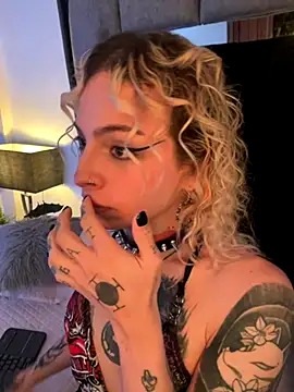 Snapshot of Bonnie_vega chatting on 11-02-25, 08:22 Bonnie vega online show from 11-02-25, 08:22