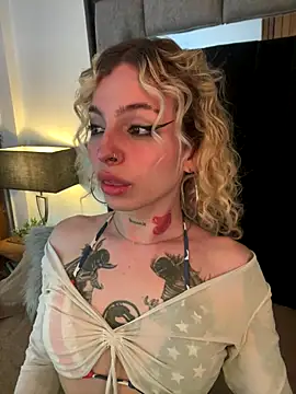 Snapshot of Bonnie_vega chatting on 11-20-25, 09:25 Bonnie vega online show from 11-20-25, 09:25