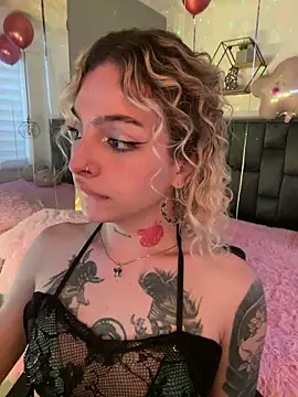 Bonnie vega online show from 02-06-26, 08:23