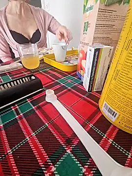 mia69x online show from 03-04-25, 08:13