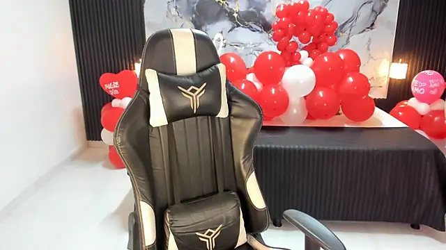 Ivy 16 online show from 02-15-25, 12:01