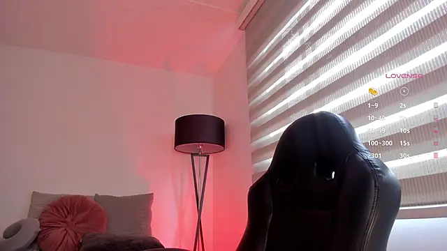 Snapshot of vico_sweety chatting on 11-08-25, 05:01 vico sweety online show from 11-08-25, 05:01