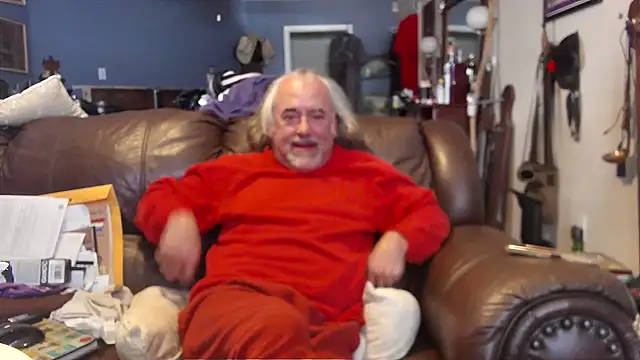 Snapshot of PincheDave4u chatting on 12-12-24, 07:59 PincheDave4u online show from 12-12-24, 07:59