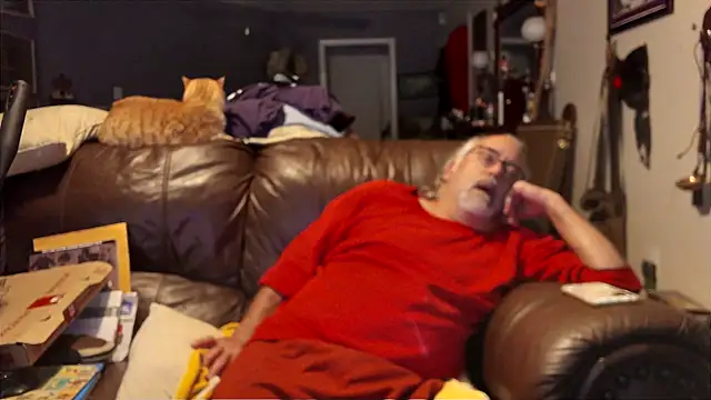 Snapshot of PincheDave4u chatting on 12-24-24, 09:55 PincheDave4u online show from 12-24-24, 09:55