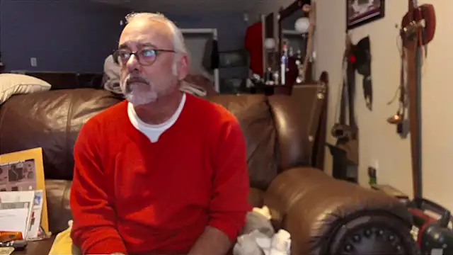 Snapshot of PincheDave4u chatting on 12-28-24, 06:50 PincheDave4u online show from 12-28-24, 06:50