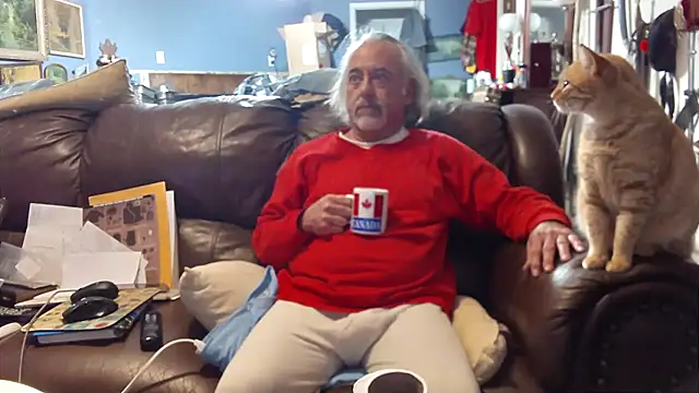 Snapshot of PincheDave4u chatting on 01-25-25, 10:29 PincheDave4u online show from 01-25-25, 10:29