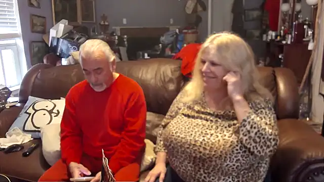 Snapshot of PincheDave4u chatting on 03-08-25, 07:09 PincheDave4u online show from 03-08-25, 07:09