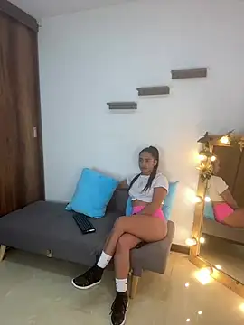 Snapshot of alexa_joonesofficial chatting on 01-22-25, 11:43 alexa joonesofficial online show from 01-22-25, 11:43