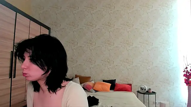 JulisSweet online show from 02-09-25, 12:19