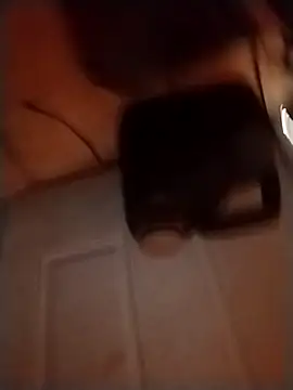 Snapshot of Babyboyy803 chatting on 09-10-25, 04:18 Babyboyy803 online show from 09-10-25, 04:18