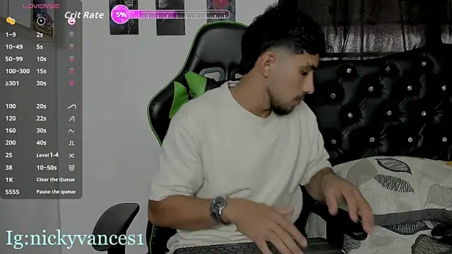 Snapshot of nicky_vances chatting on 02-22-26, 07:23 nicky vances online show from 02-22-26, 07:23