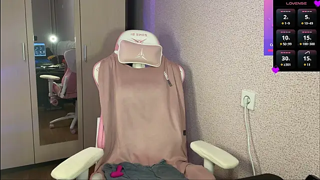 Katrin  kiss online show from 02-06-25, 05:40