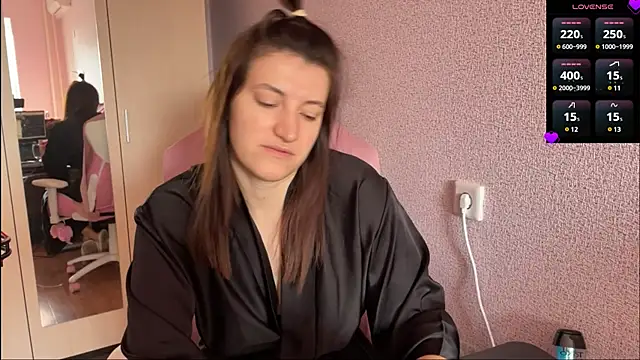 Katrin  kiss online show from 02-11-25, 07:33