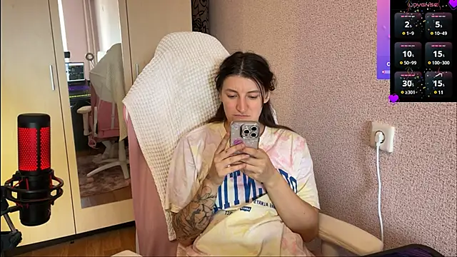 Katrin  kiss online show from 03-12-25, 01:40